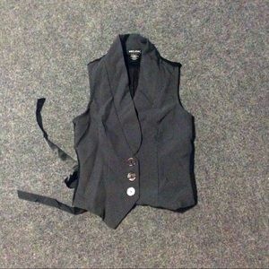 Three-button Vest with Silver Decal